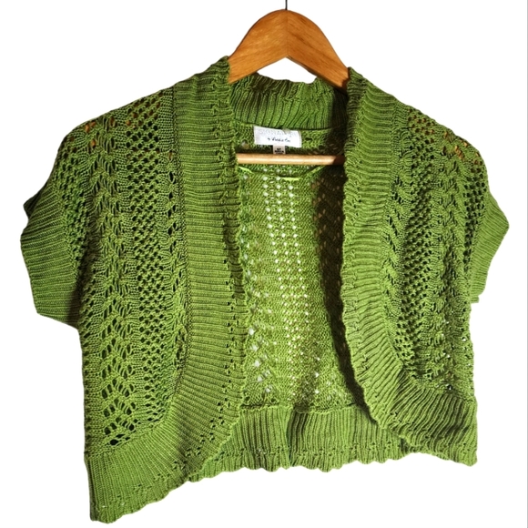 Lime green short knit over up sweater - Picture 2 of 5